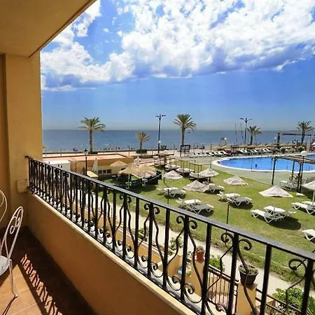 First Line Appartement Port Saplaya