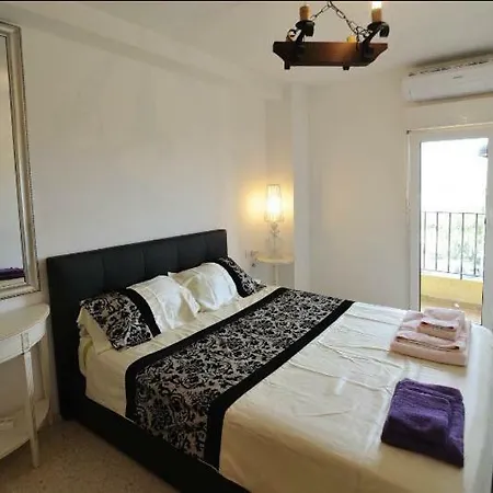First Line Appartement Port Saplaya